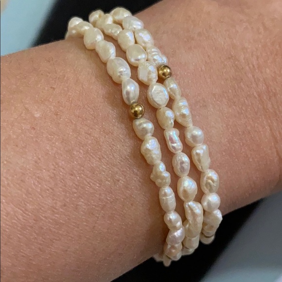 Rice Pearl 14KG Bracelet - Picture 10 of 11